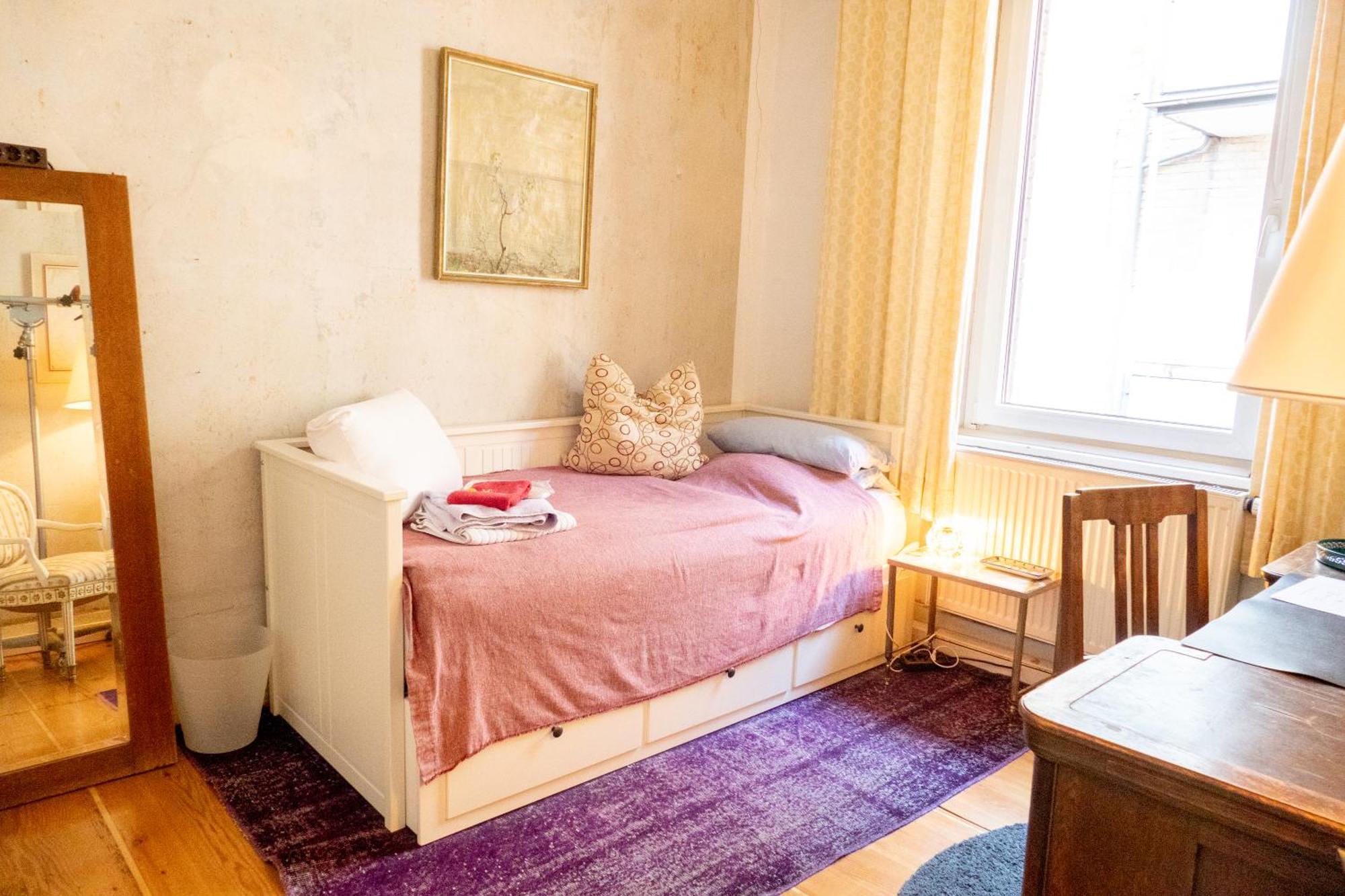 Zimmer In Kuenstlerwohnung Štutgart Exteriér fotografie