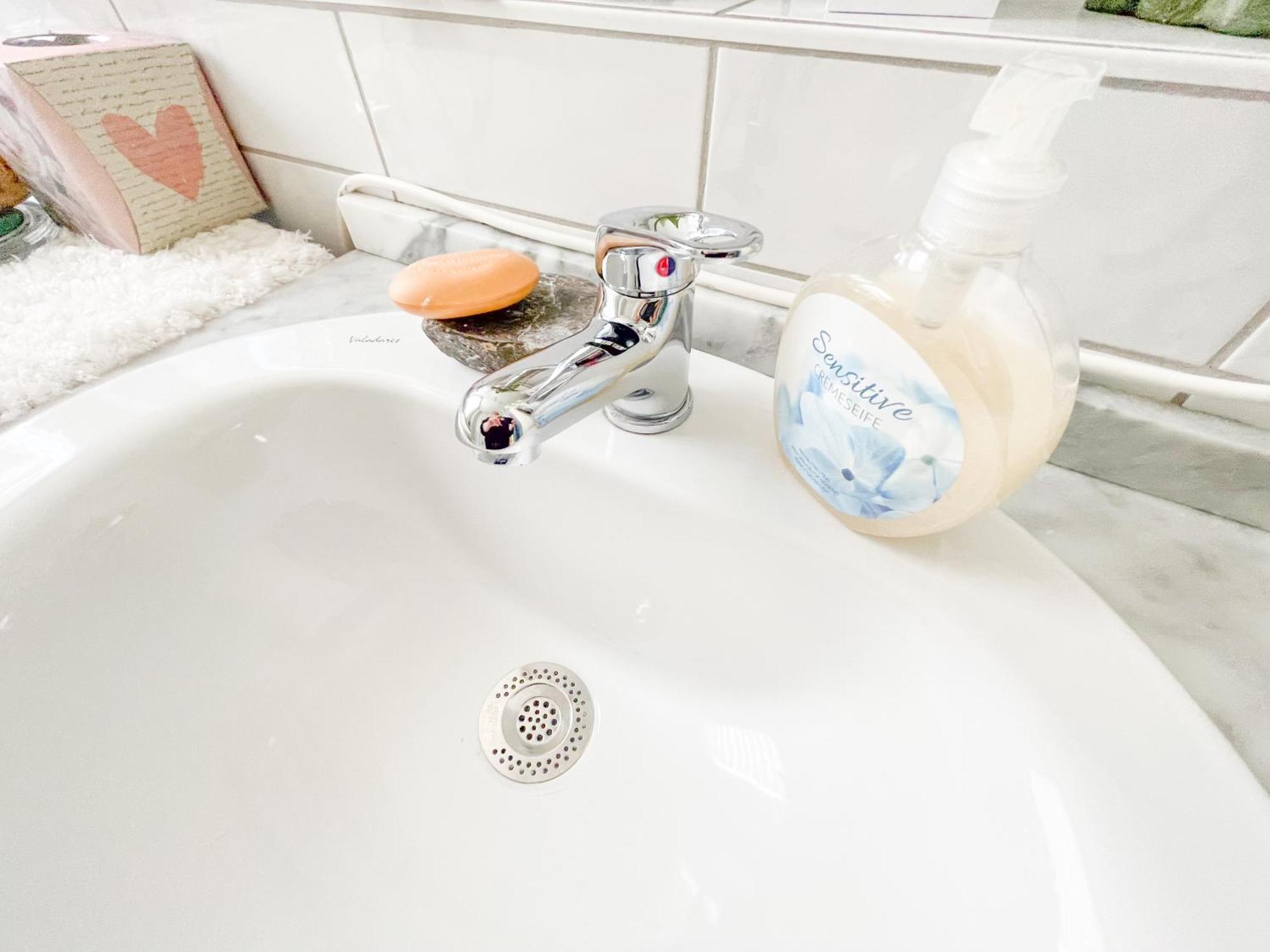 Zimmer In Kuenstlerwohnung Štutgart Exteriér fotografie